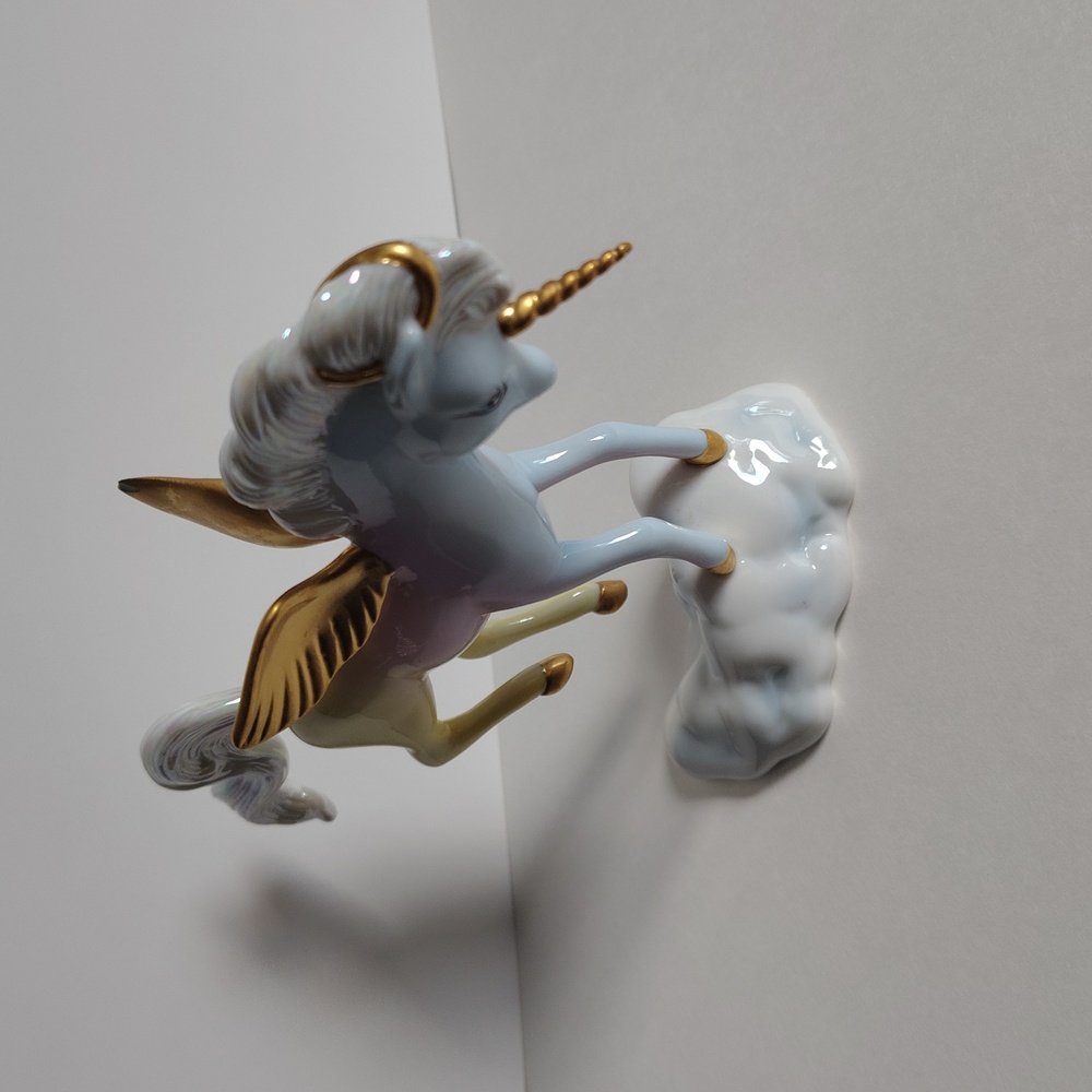 Franklin Mint Wings Of Love Unicorn - Picture 2 of 6